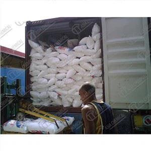 Rentador de mà i màquina en pols